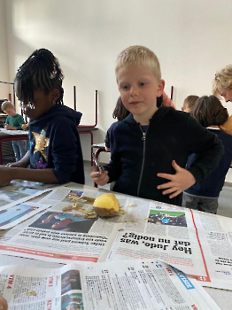 Aapjes op de boerderij_248